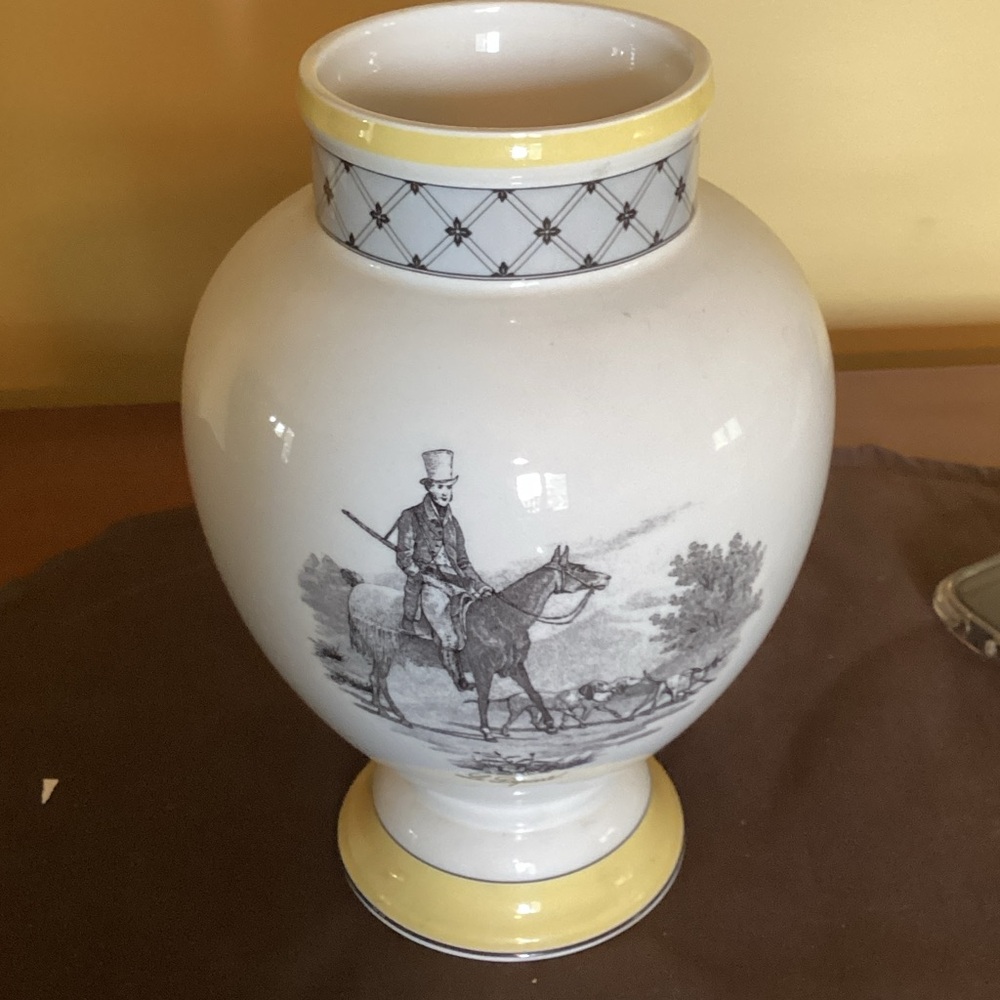Villeroy & Boch White and Yellow Equestrian Vase